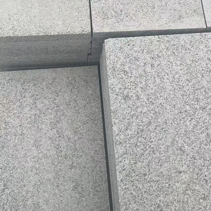 甘南芝麻白地铺石石材厂家